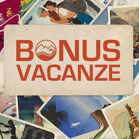 Seaside Holiday Apartment - Unique Location Cipressa エクステリア 写真