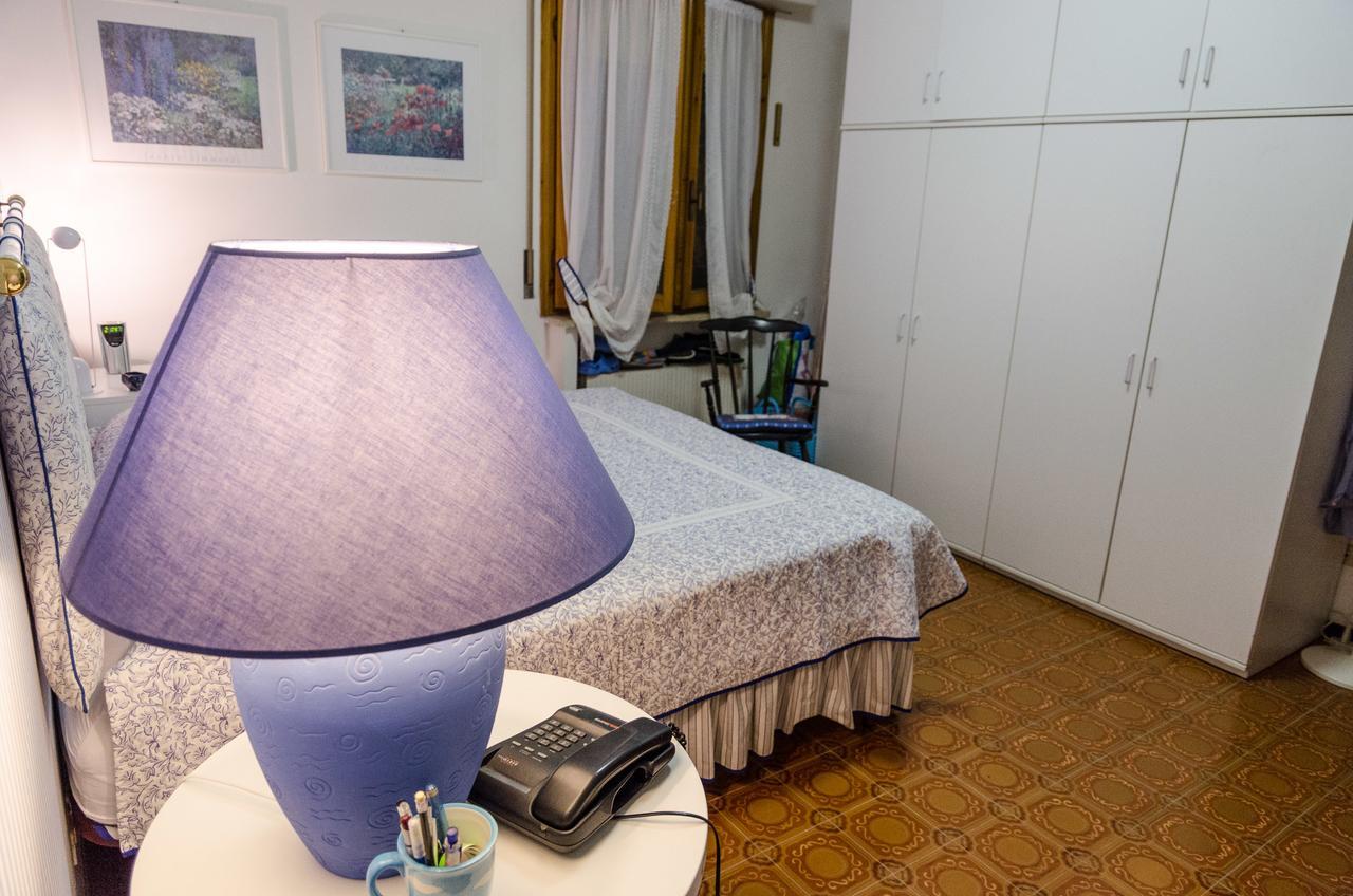 Seaside Holiday Apartment - Unique Location Cipressa エクステリア 写真
